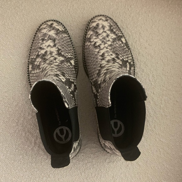 Wishbone Snakeskin Boots - Picture 3 of 4